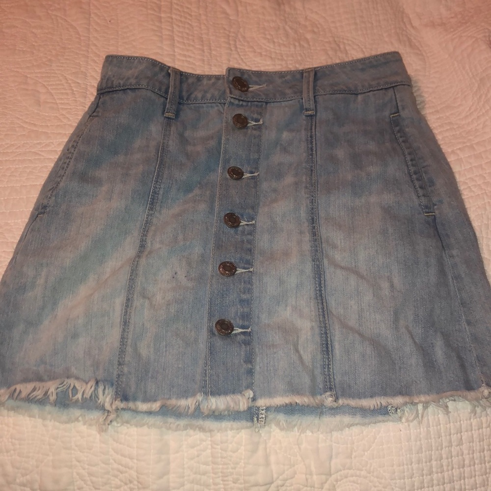 American Eagle button up jean skirt